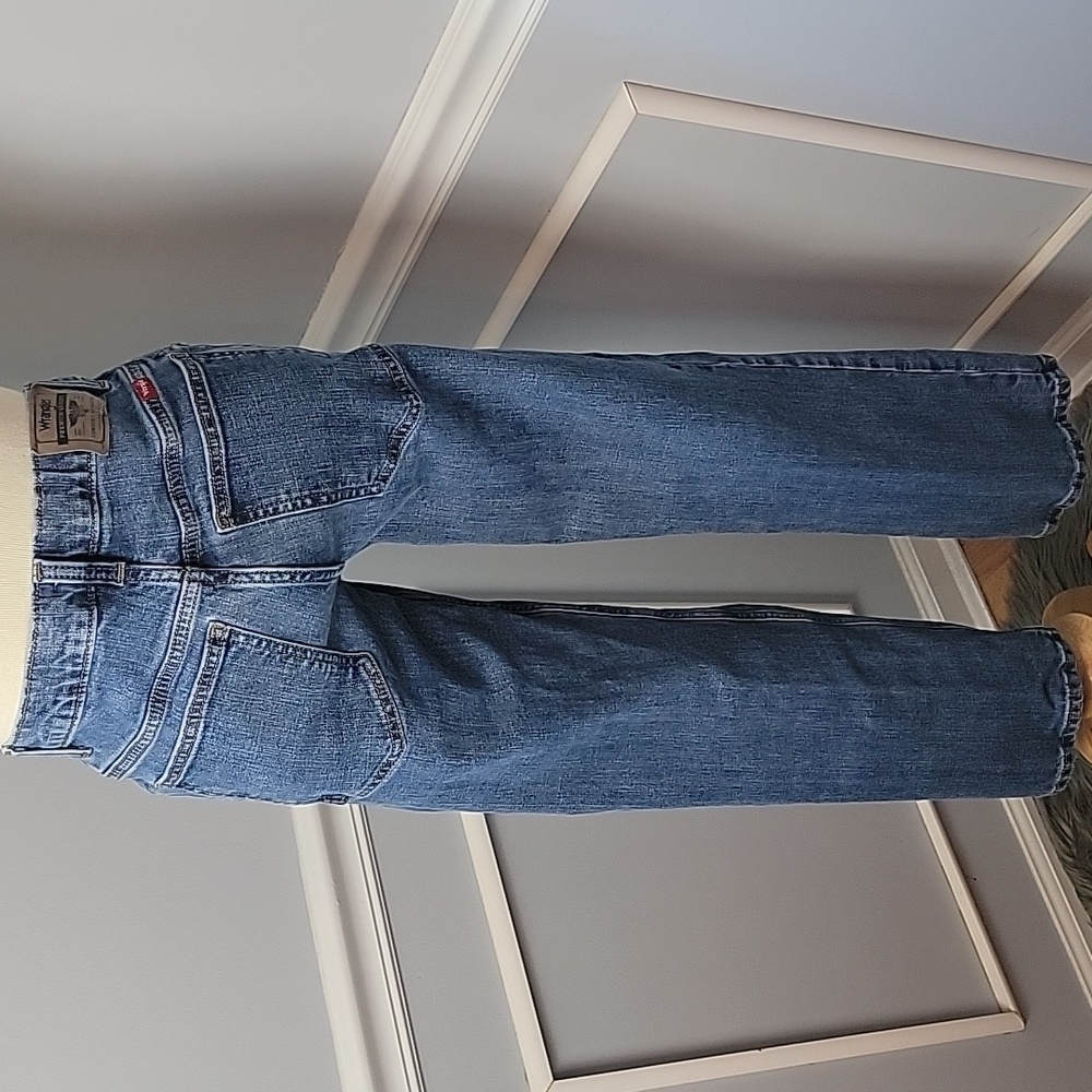 WRANGLER Boy's Classic Boot Medium Wash Basic Casual Bootcut Denim‎ Jeans 16R - Picture 3 of 8